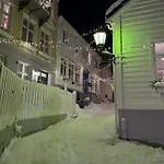 Lejlighed Bergenshus Rett Ved Bryggen I