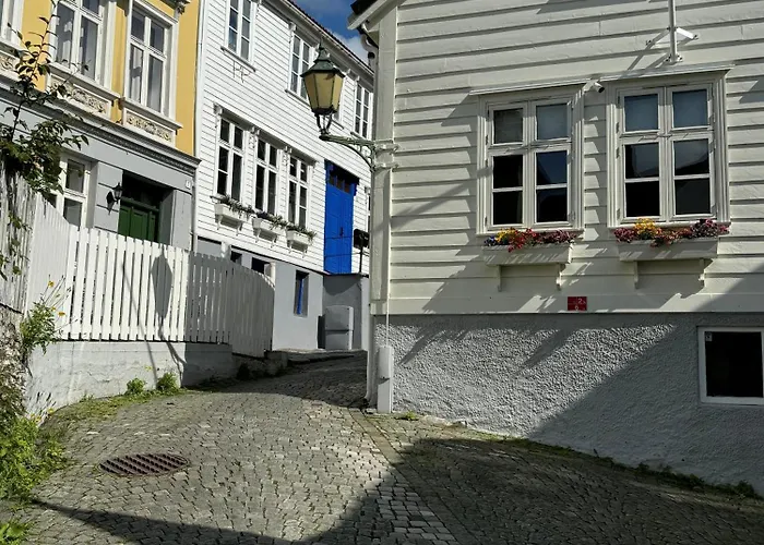 Апартаменты Bergenshus Rett Ved Bryggen I