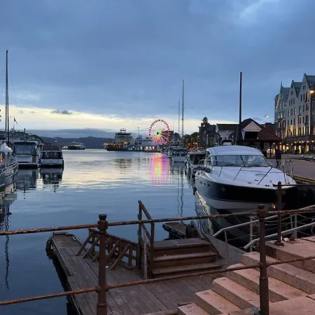Bergenshus Rett Ved Bryggen I