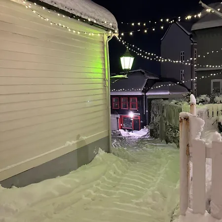 Bergenshus Rett Ved Bryggen I Daire Bergen